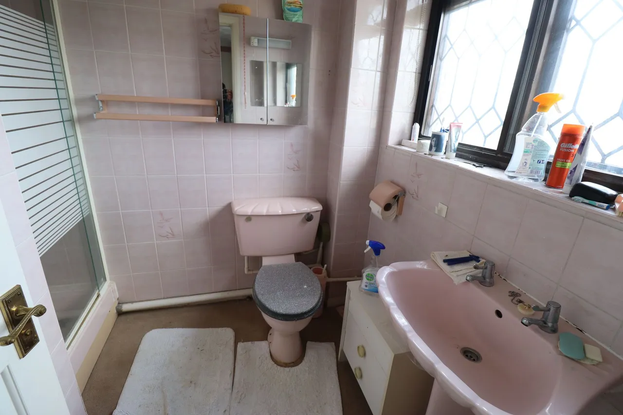 Bull Lane, Rayleigh, Essex, SS6 8LY, photo 7