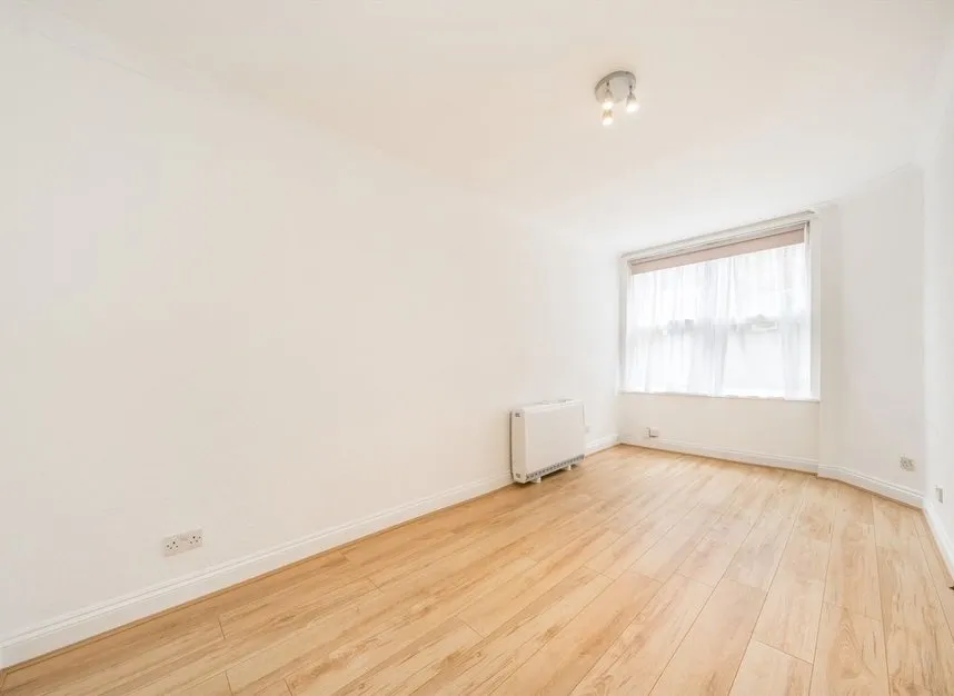 Kings Avenue, Muswell Hill, N10, photo 2