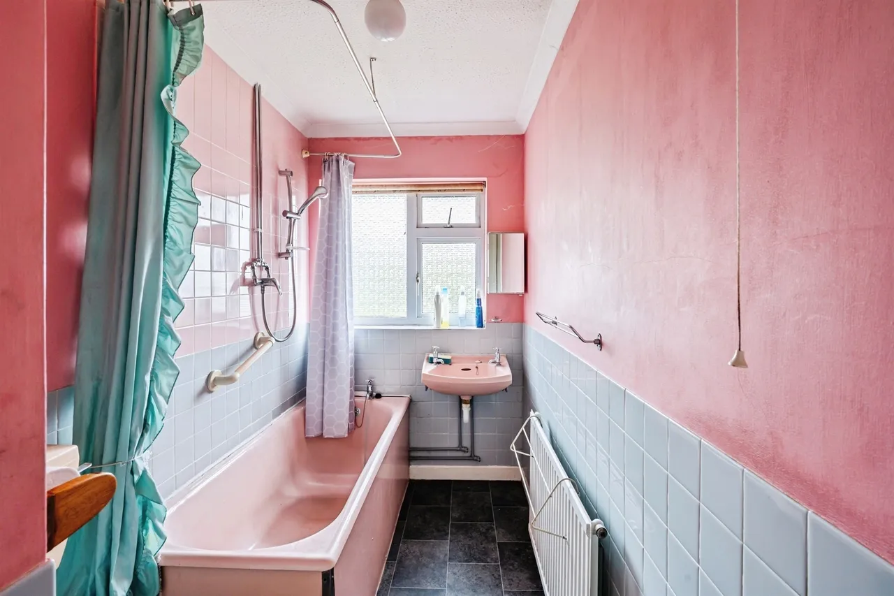 Woodpecker Road, Eastbourne, BN23, photo 9