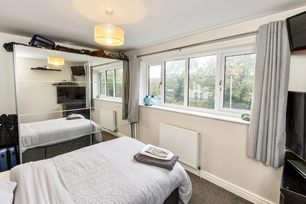 Brynmor Avenue, Rhyl, LL18, photo 7