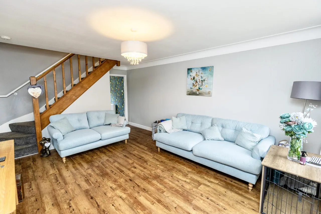 Brynmor Avenue, Rhyl, LL18, photo 3