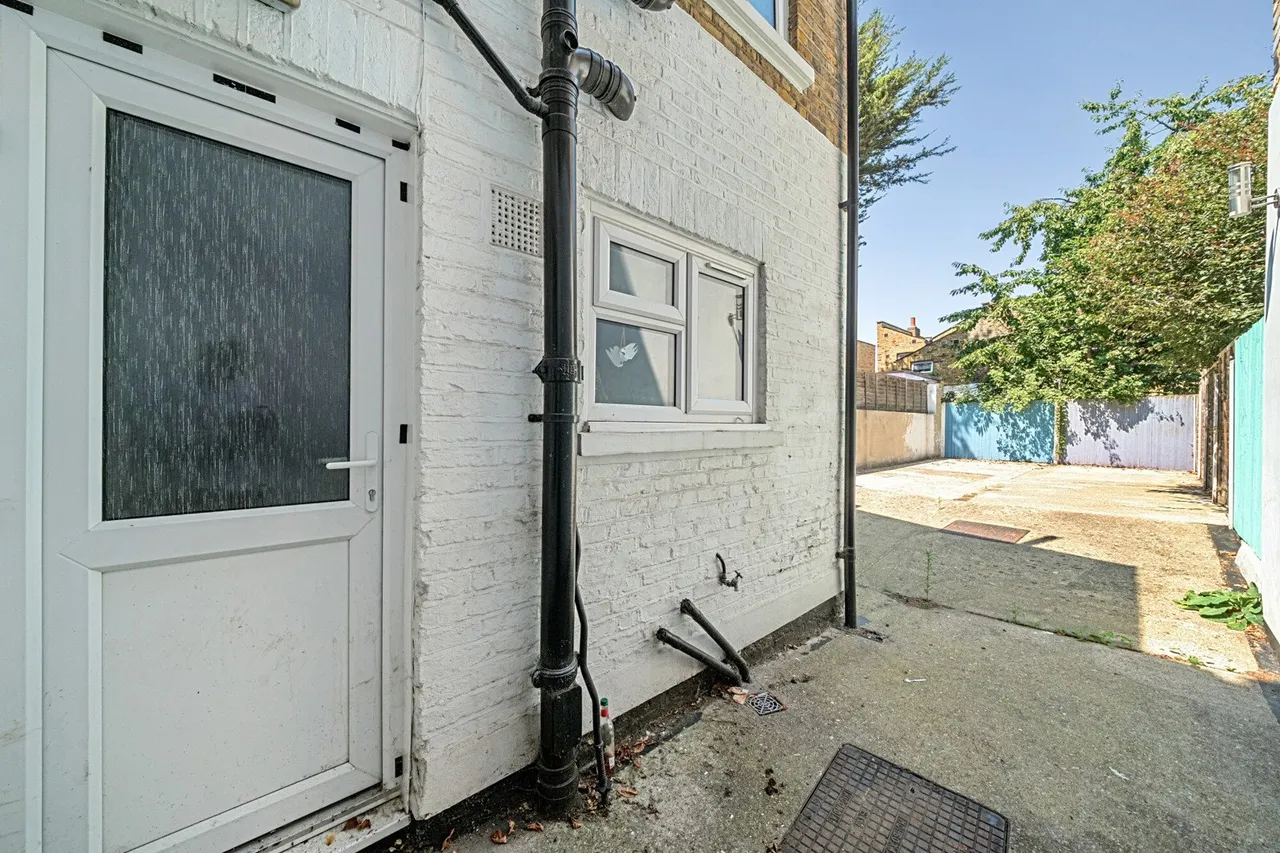 Mina Road, SE17, photo 15