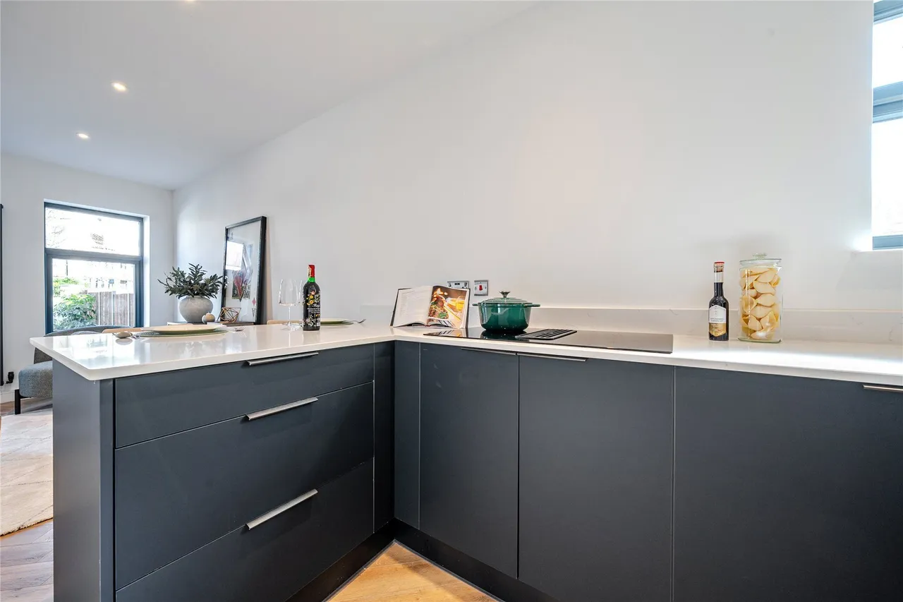 Blackfen Road, Sidcup, Kent, DA15, photo 13