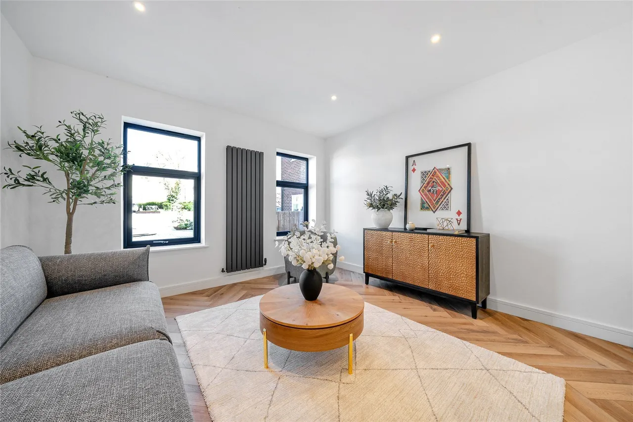 Blackfen Road, Sidcup, Kent, DA15, photo 6