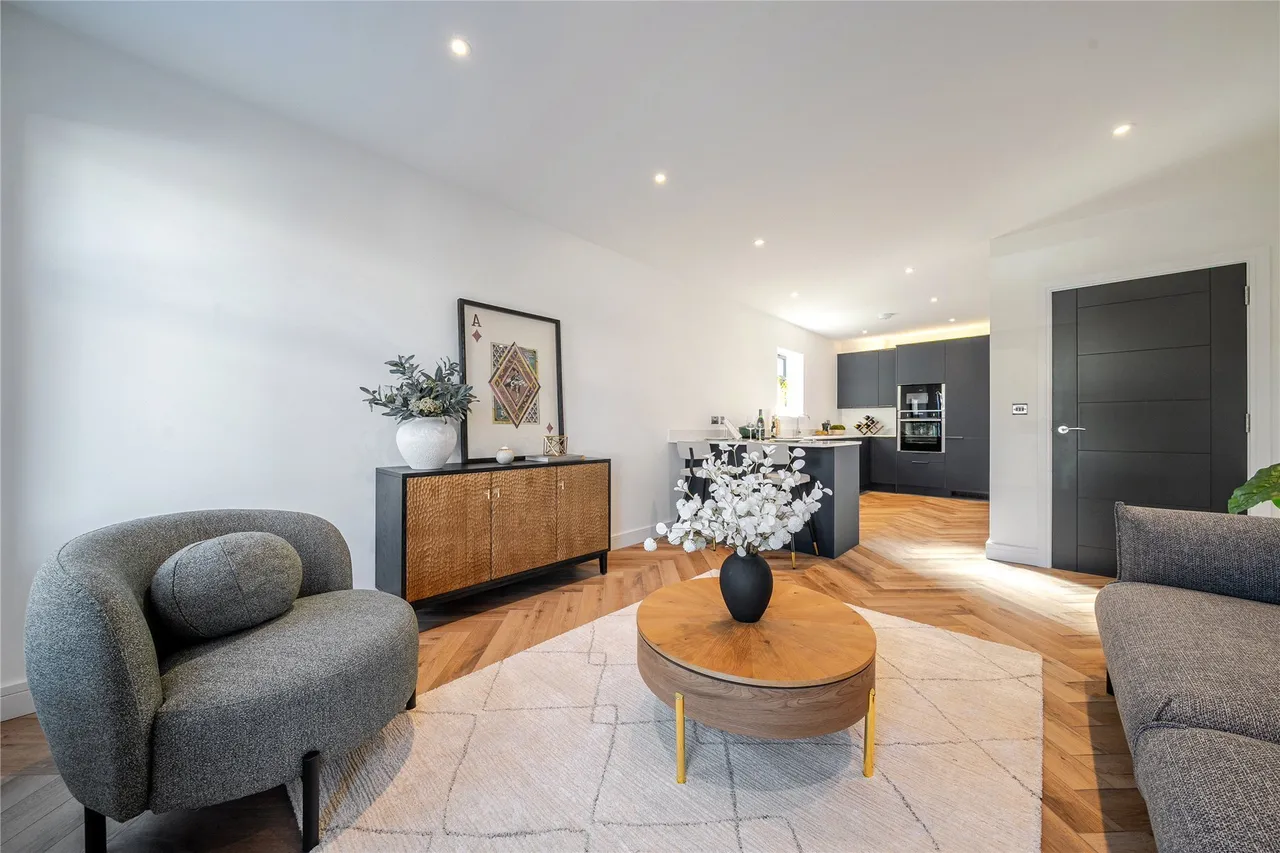 Blackfen Road, Sidcup, Kent, DA15, photo 10