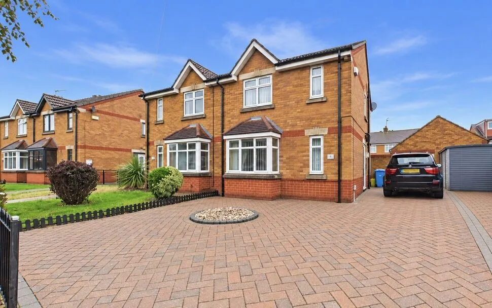 3 bed house for sale, Lindengate Avenue, Hull, HU7