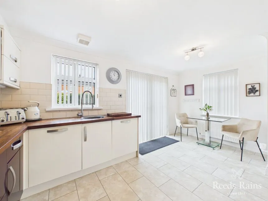 Lindengate Avenue, Hull, HU7, photo 15