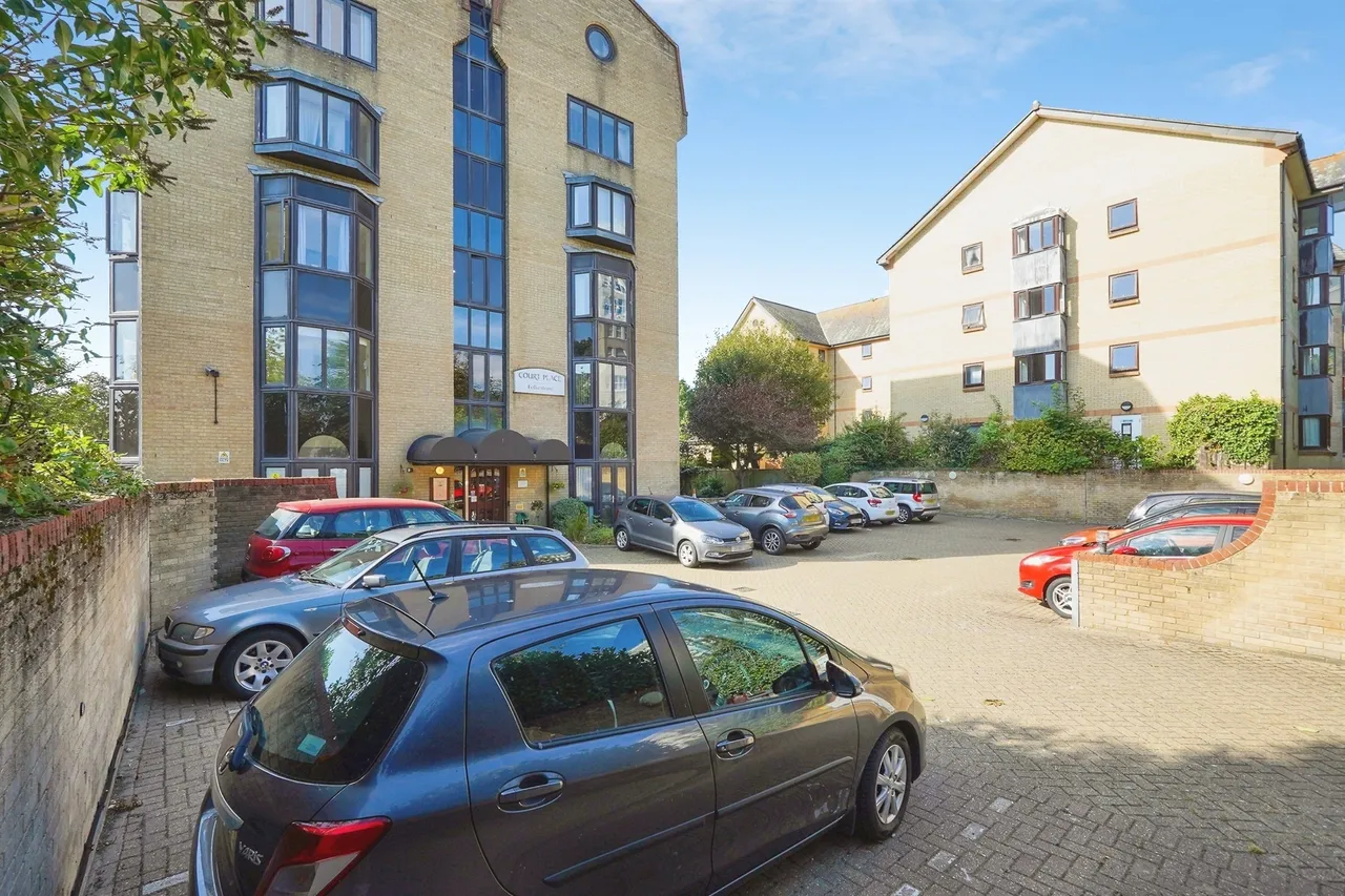 Court Place, Folkestone, CT20, photo 4