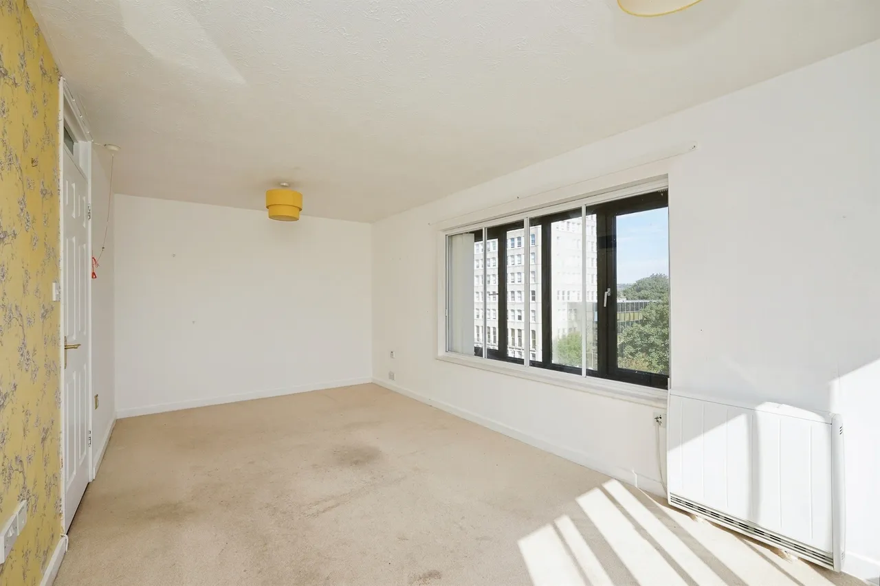 Court Place, Folkestone, CT20, photo 5