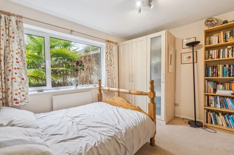 Worster Road, Cookham SL6 9JG, photo 11
