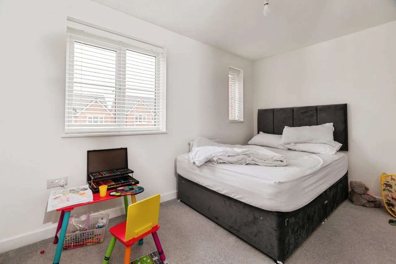 Moseley Close, MIDDLESBROUGH, Cleveland, TS8, photo 9