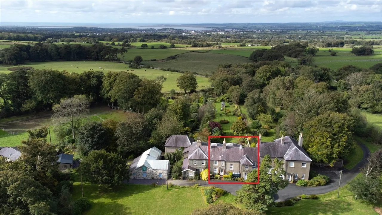 Llanrug, Caernarfon, LL55, photo 6