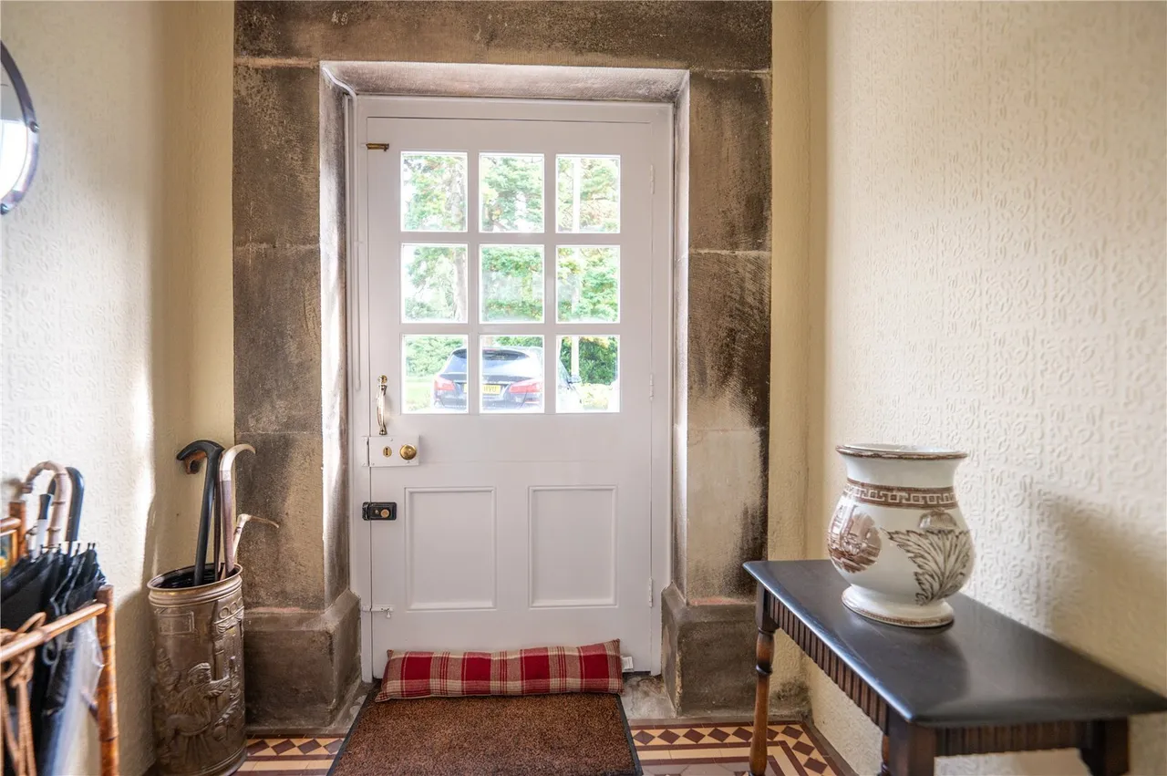 Llanrug, Caernarfon, LL55, photo 7