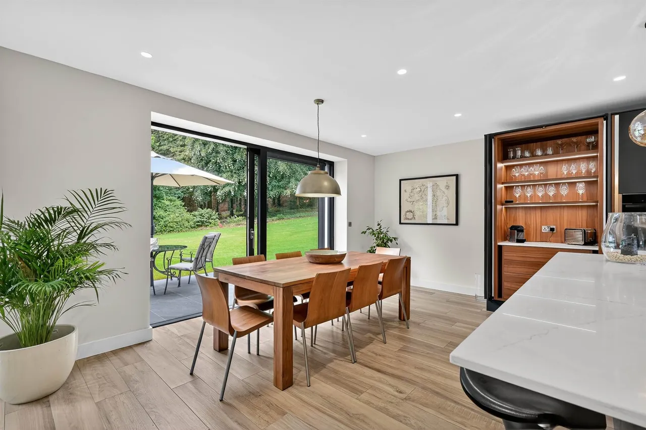 Ballynahatty Road, Belfast, BT8, photo 18