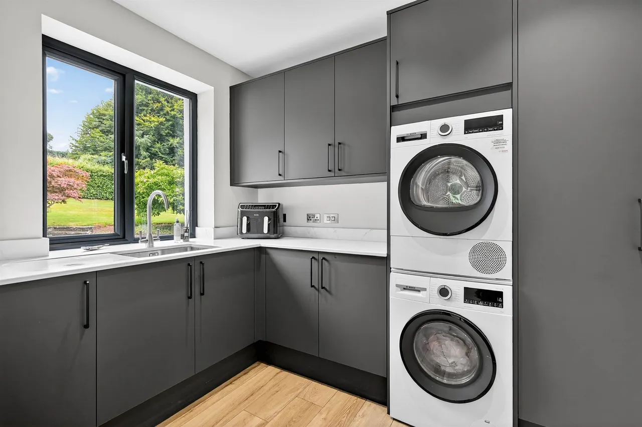 Ballynahatty Road, Belfast, BT8, photo 12