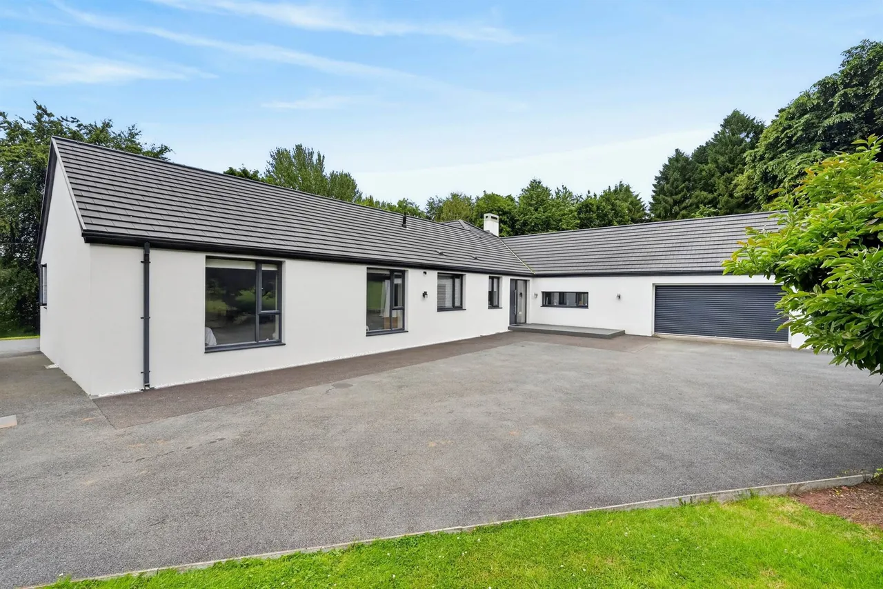 Ballynahatty Road, Belfast, BT8, photo 48