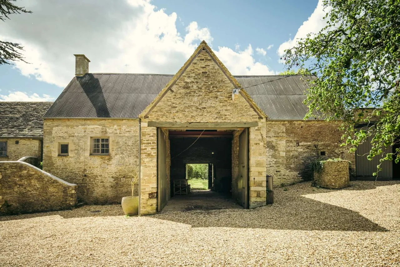 Shilton, Burford, OX18, photo 27