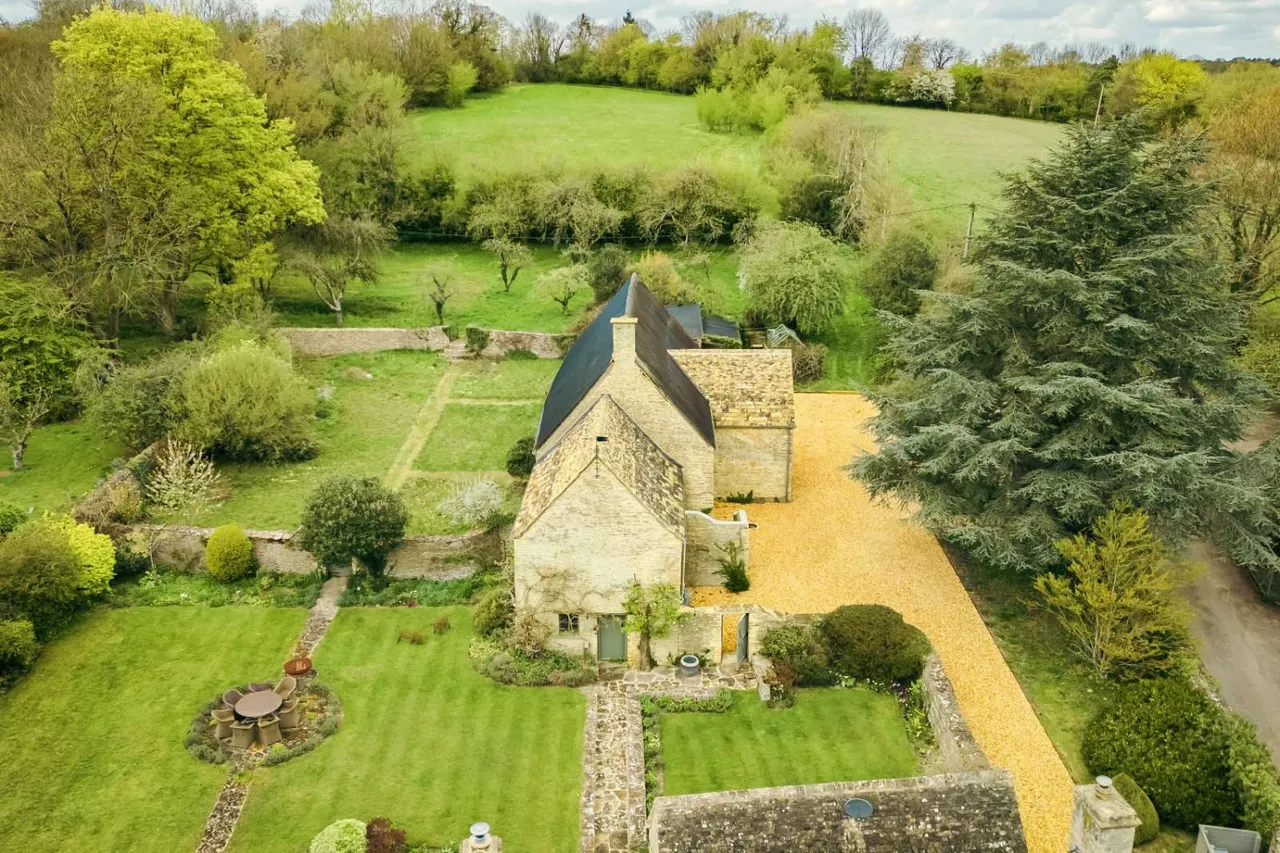 Shilton, Burford, OX18, photo 26