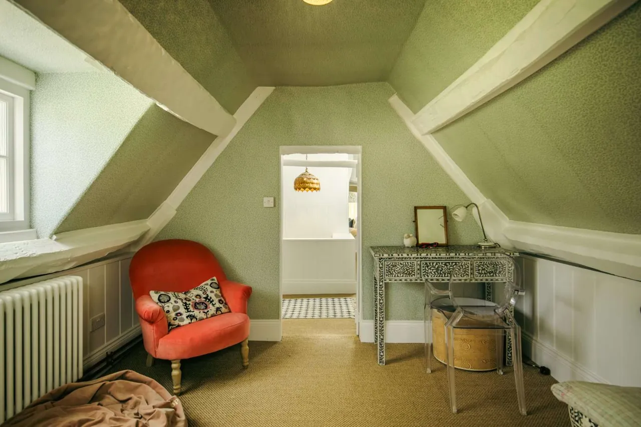 Shilton, Burford, OX18, photo 13
