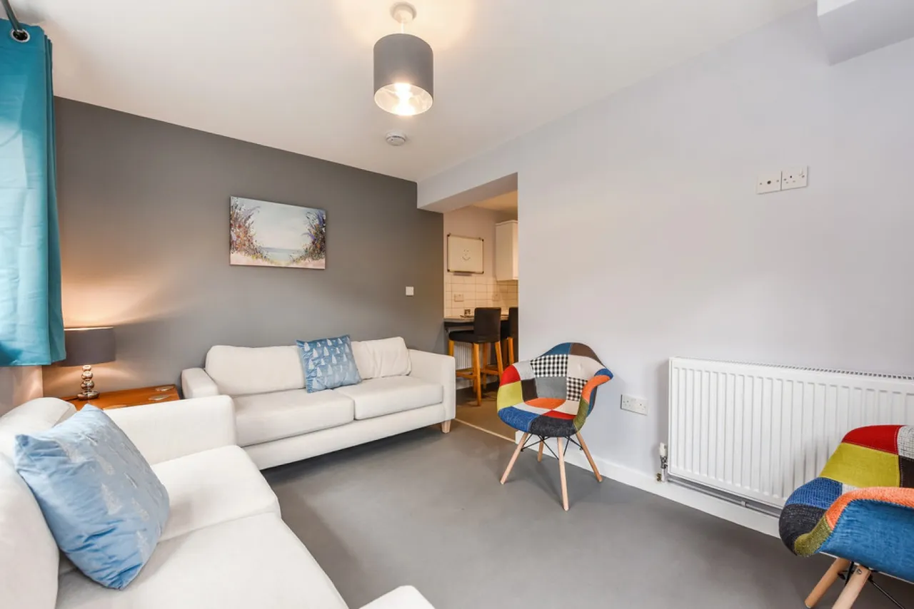 Imber Road, Winnall, Winchester, photo 6