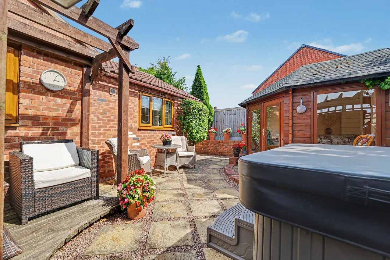 Moira Road, Overseal, DE12, photo 43