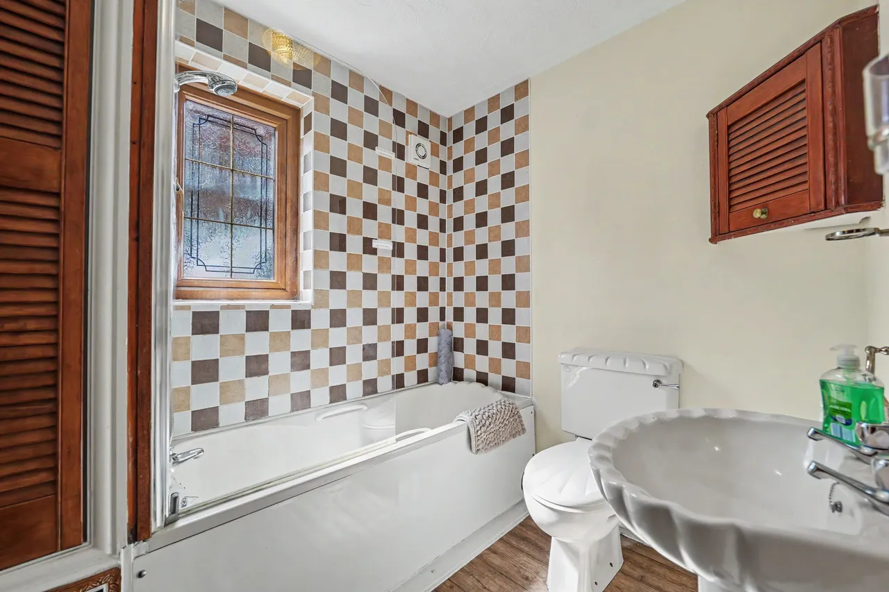 Moira Road, Overseal, DE12, photo 35