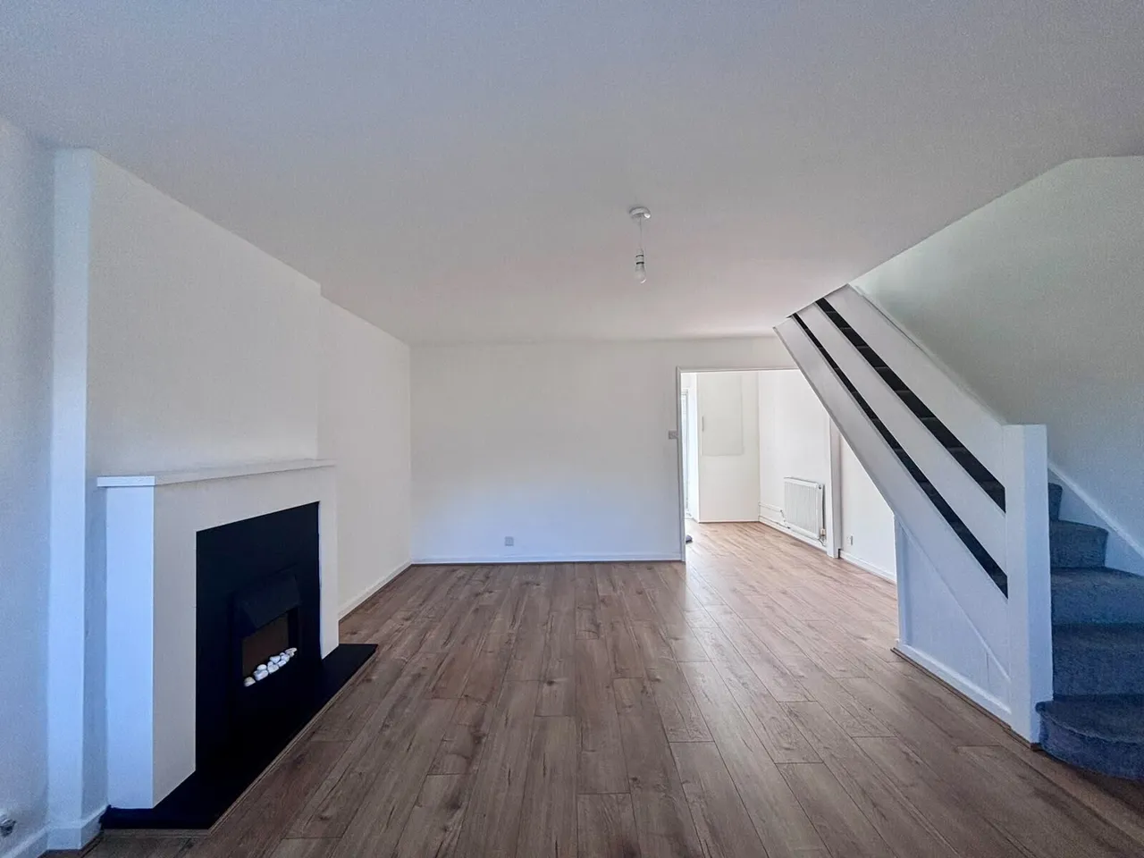 3 bed house to rent, Audrey Walk, L10