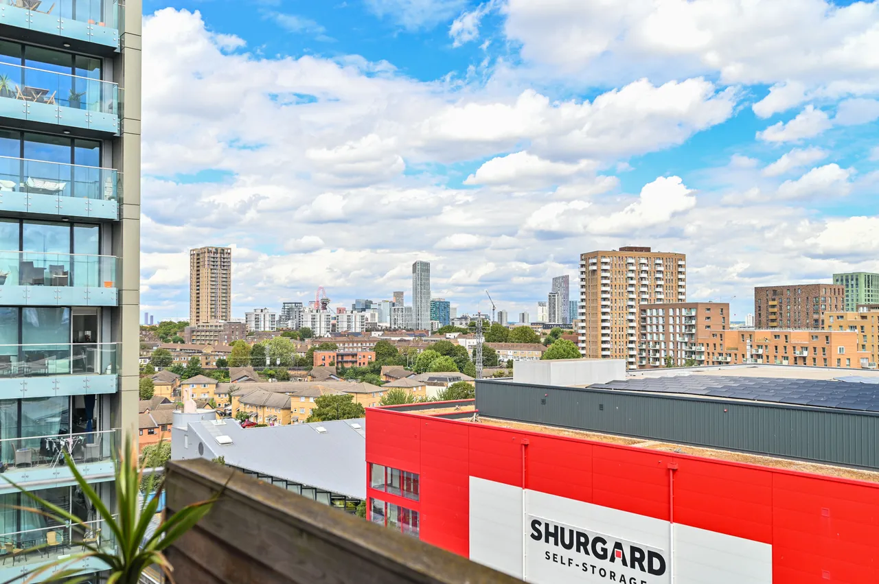 London, E3, photo 16