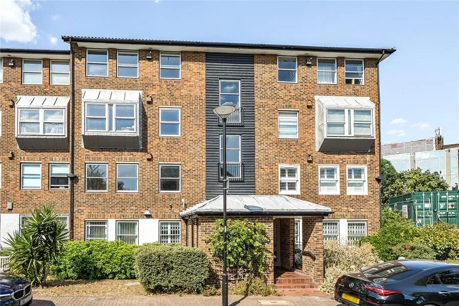 Paveley Drive, London, SW11, photo 14