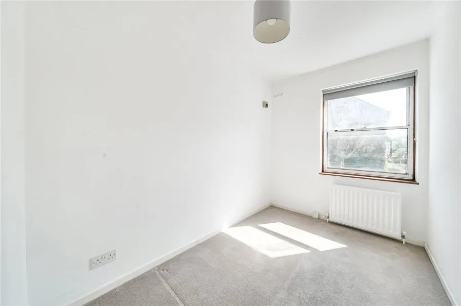 Paveley Drive, London, SW11, photo 10