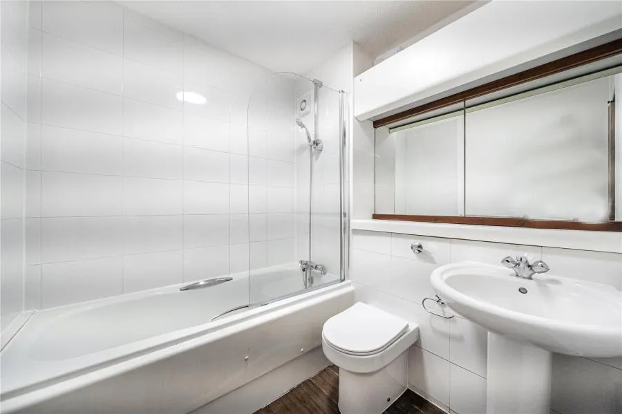 Paveley Drive, London, SW11, photo 11