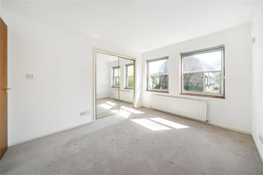Paveley Drive, London, SW11, photo 7
