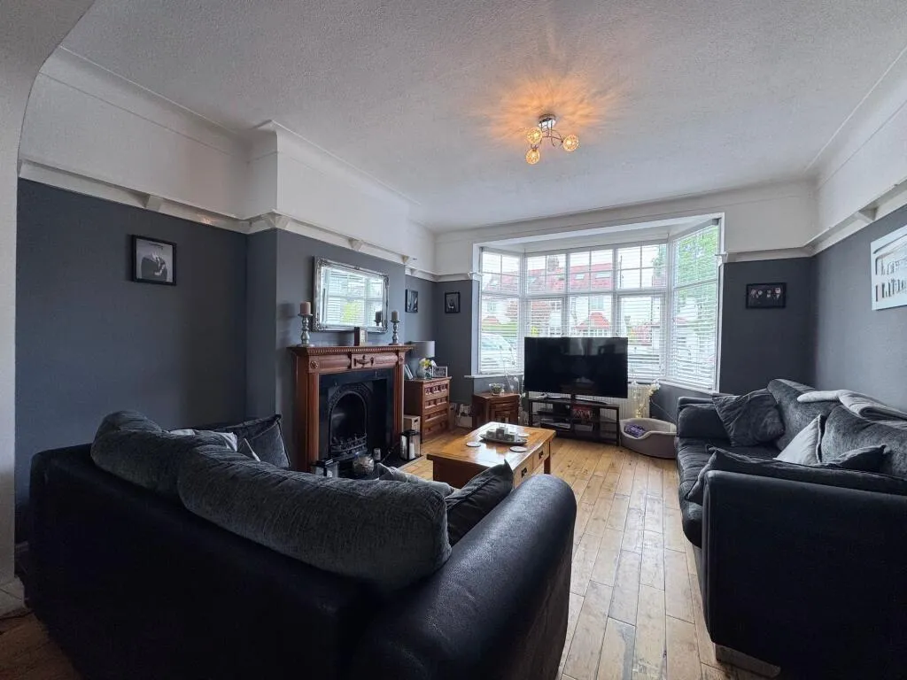 Sefton Avenue, Mill Hill, NW7, London, photo 11