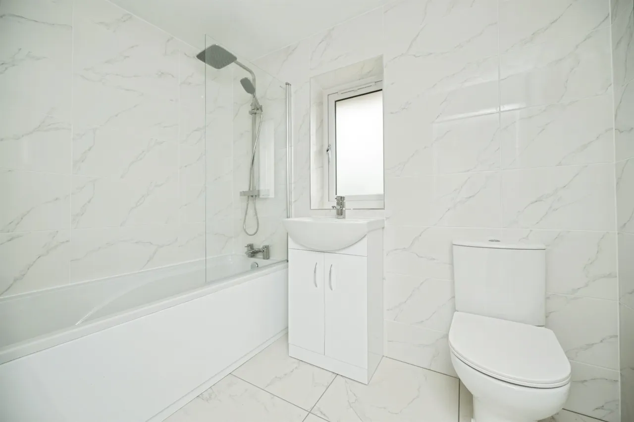 Bell Street, Pensnett, DY5, photo 12