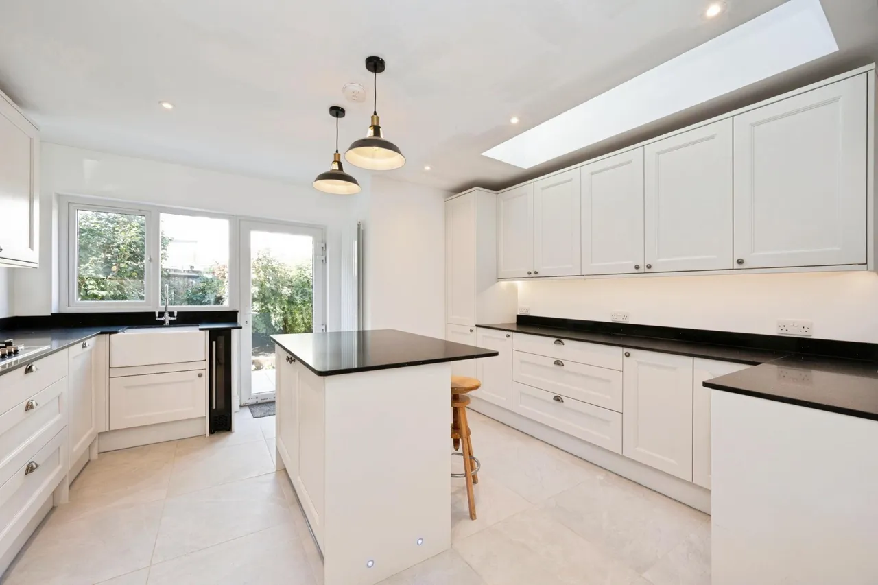 Evelyn Gardens, Richmond, TW9, photo 2