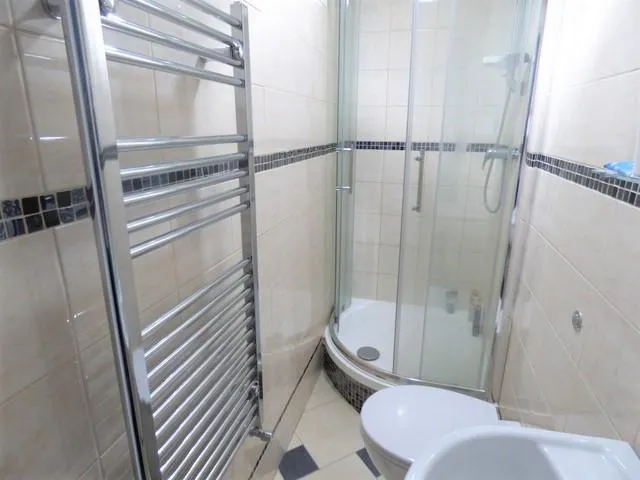 Chelmer Road, extra storage room, CM2, photo 6