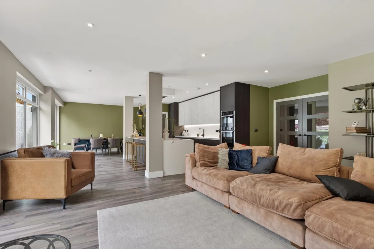 Duddingston Row, Edinburgh, EH15, photo 11