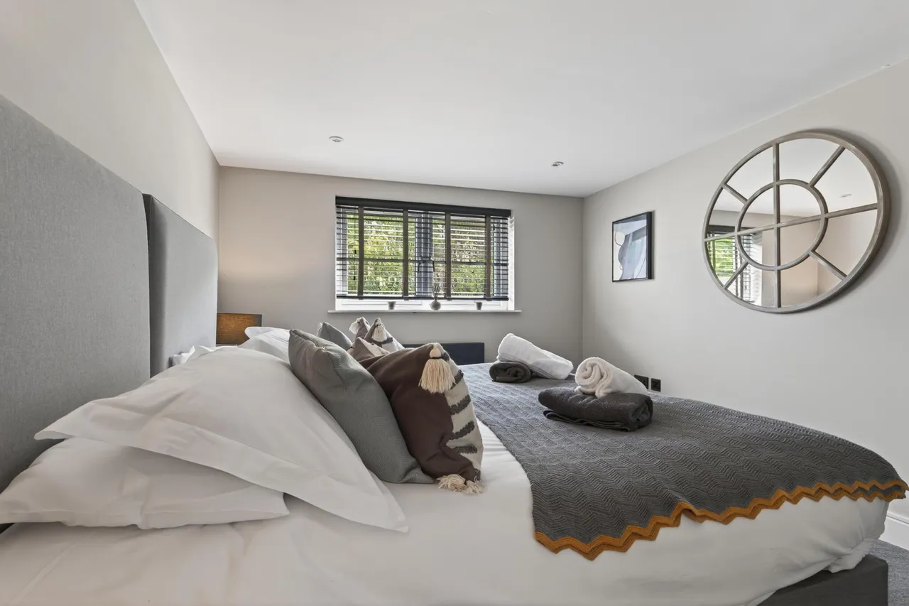 Duddingston Row, Edinburgh, EH15, photo 25