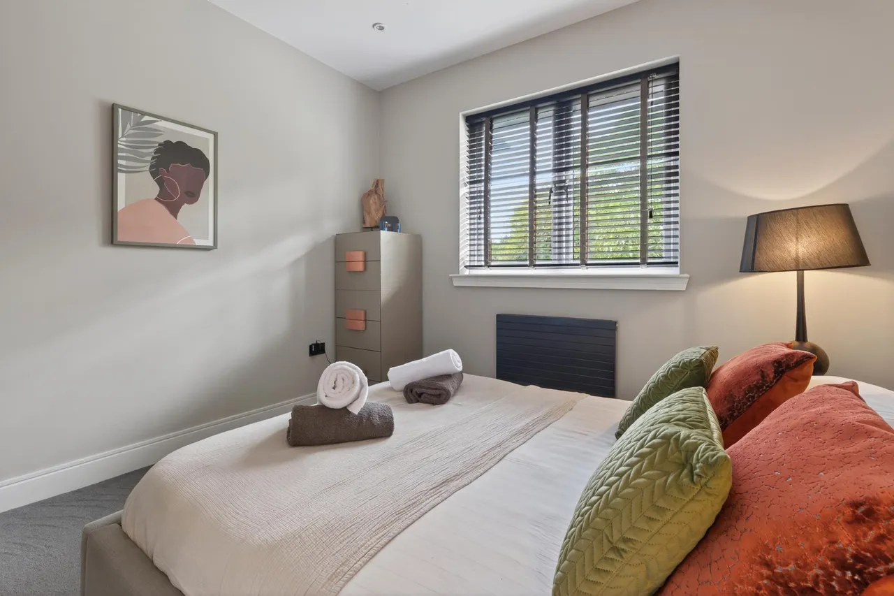 Duddingston Row, Edinburgh, EH15, photo 33