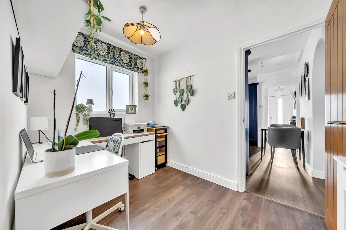 Jubilee Avenue, Romford, RM7, photo 10