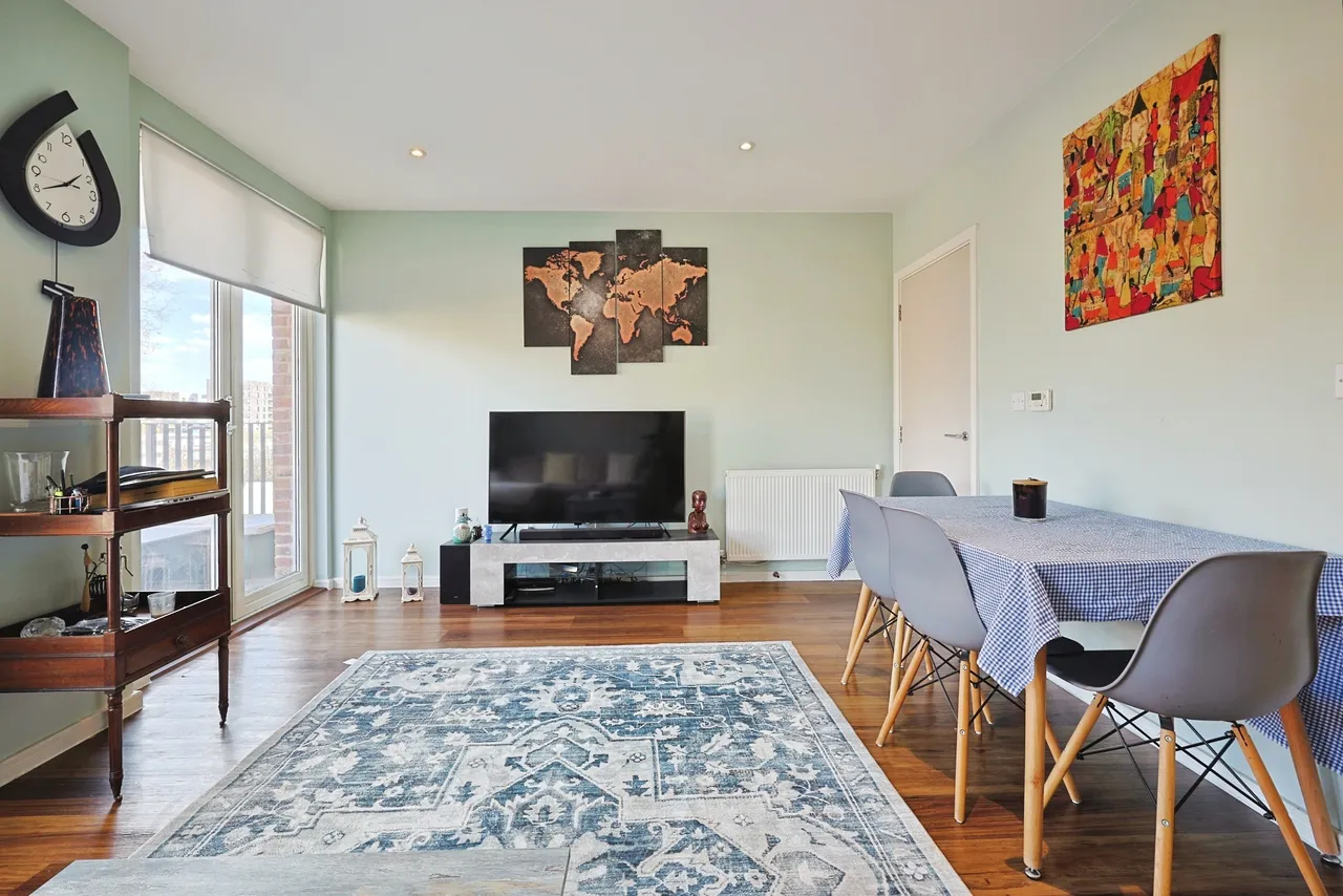 Rosenburg Road, London, W3, photo 2