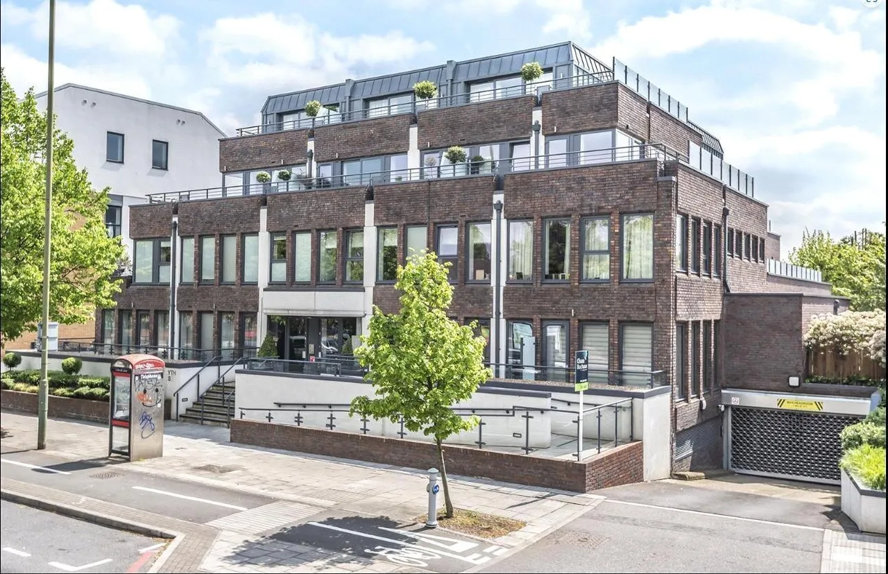 1 bed flat for sale, Lower Richmond Road, Richmond, TW9