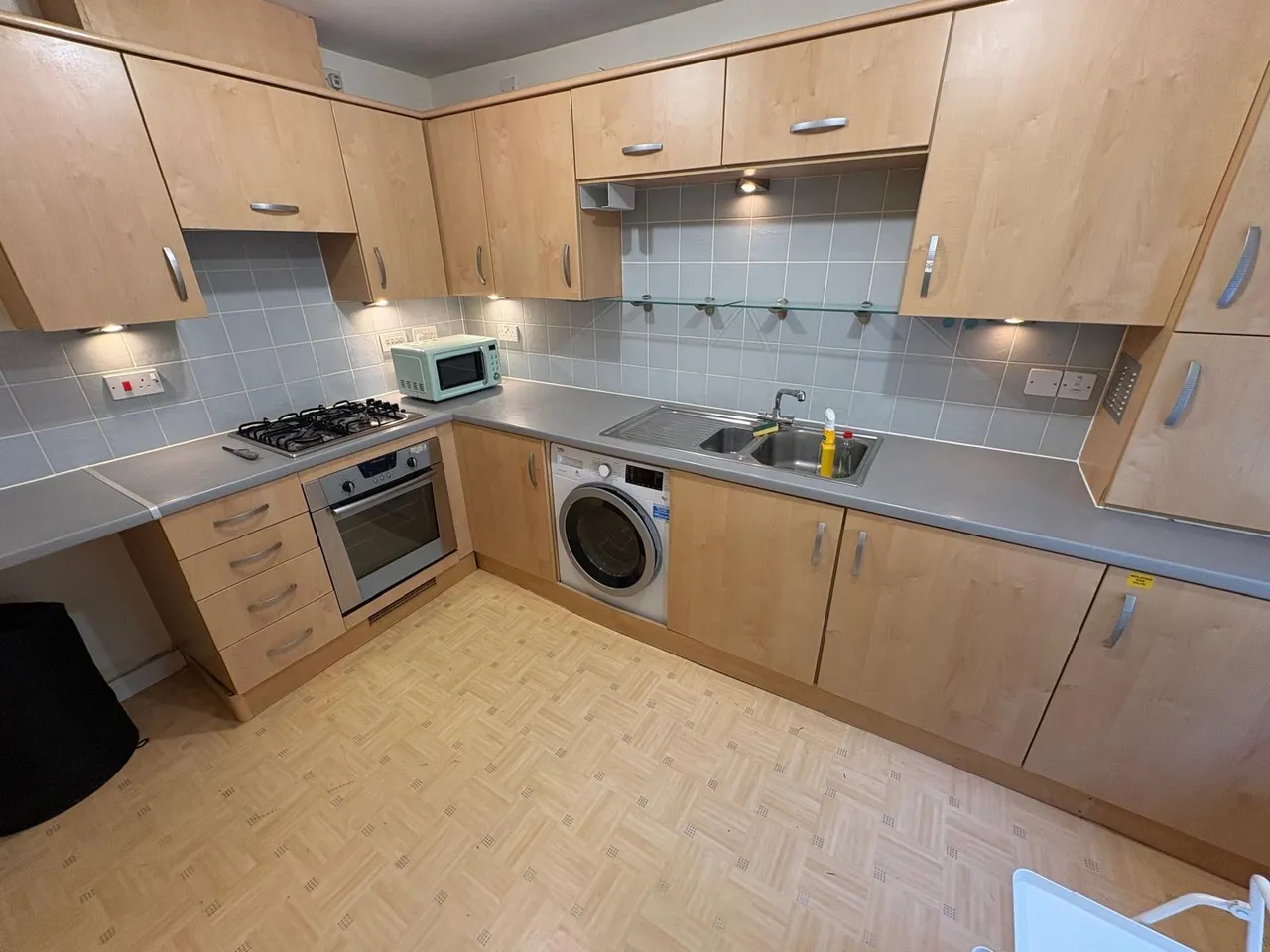 Lion Court, NORTHAMPTON, photo 3