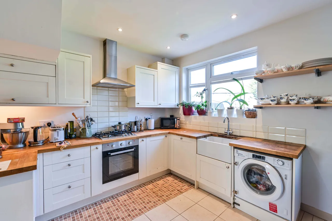 48 Westway, London, photo 7