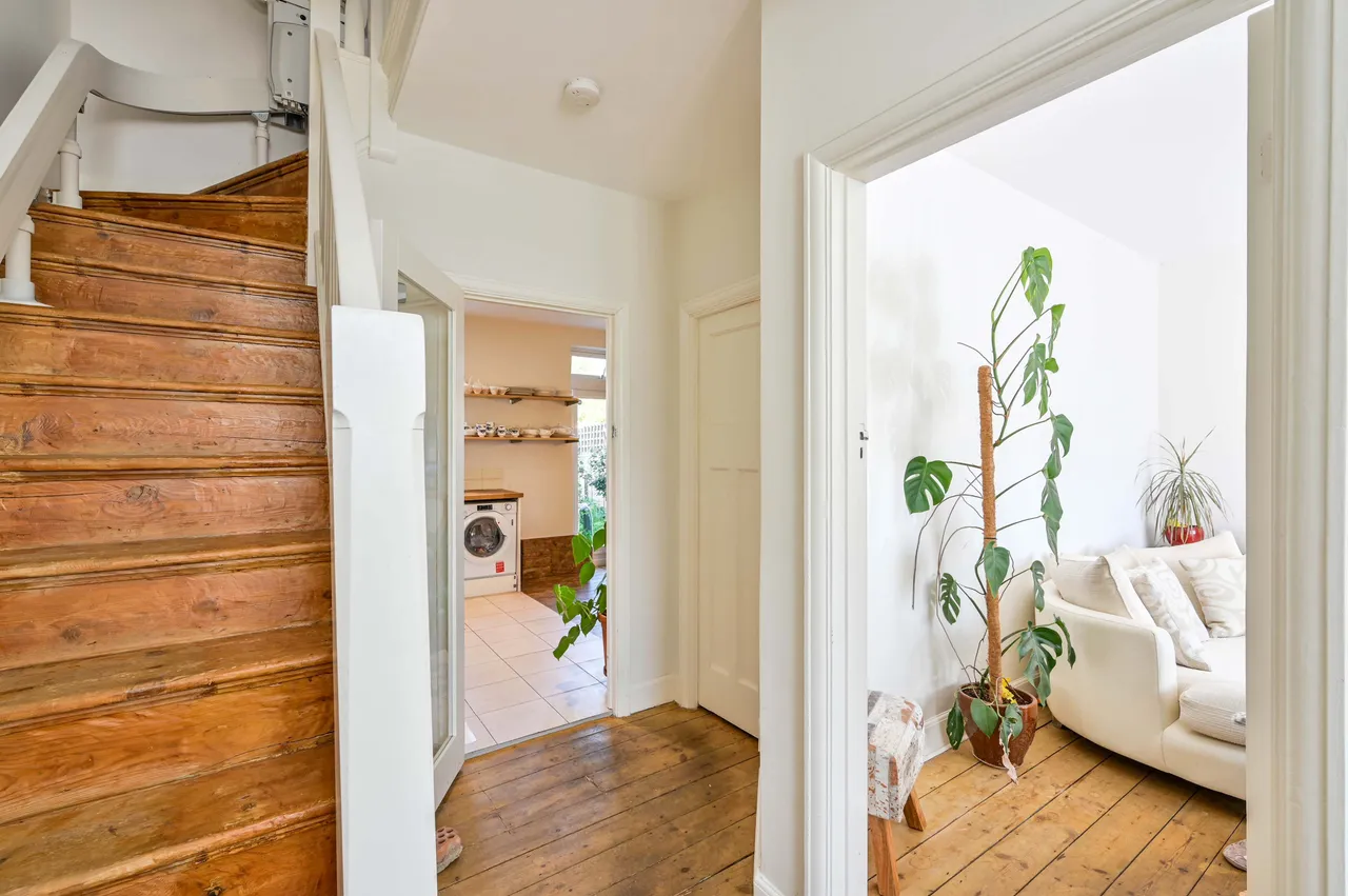 48 Westway, London, photo 8