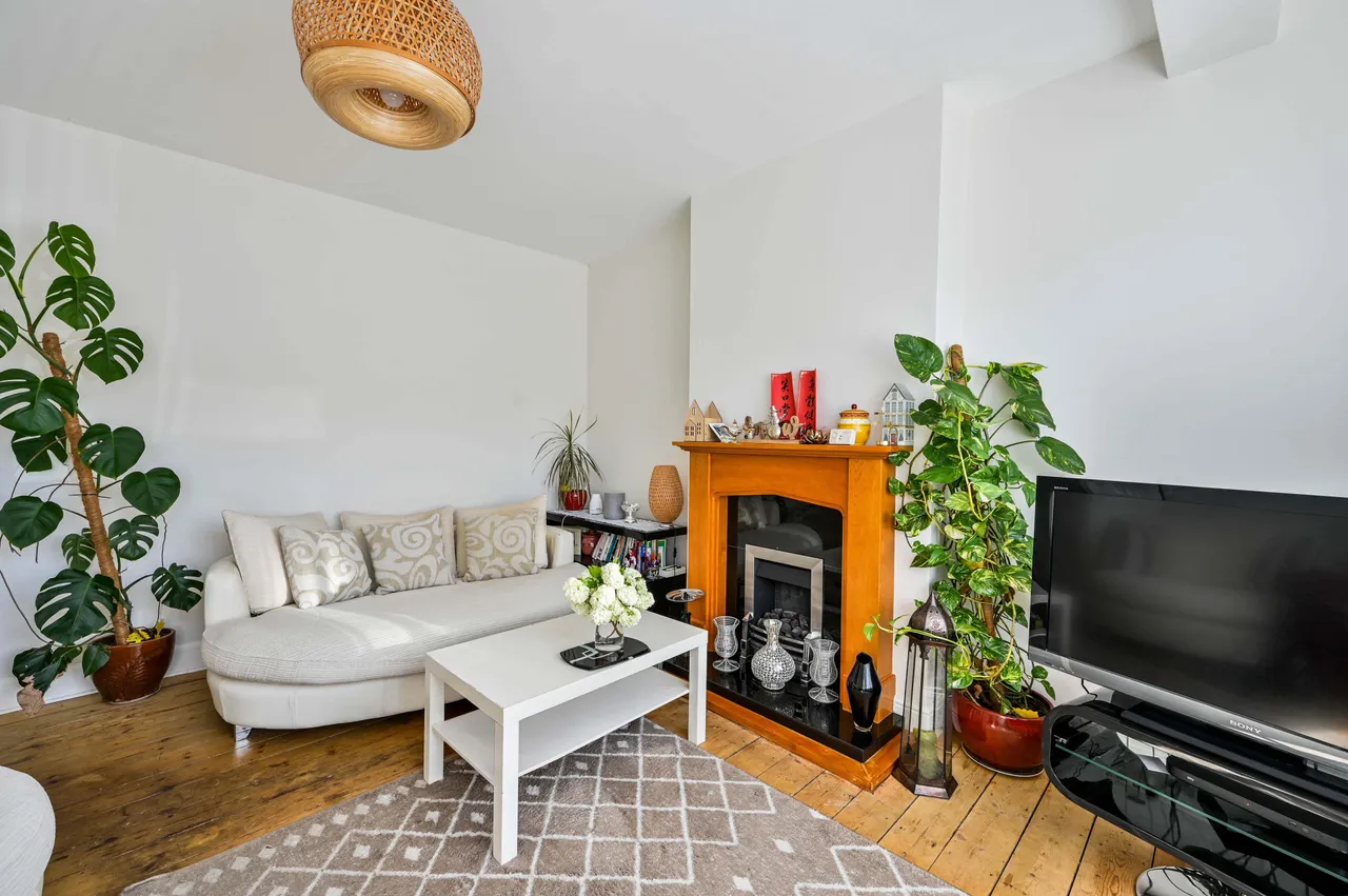 48 Westway, London, photo 4