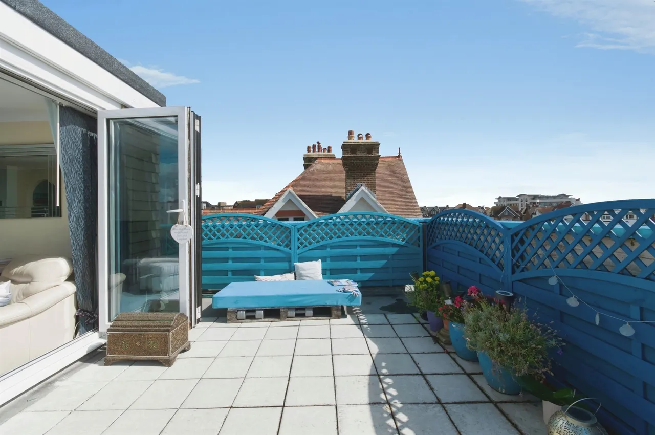 Clifford Road, Bexhill-On-Sea, TN40, photo 16