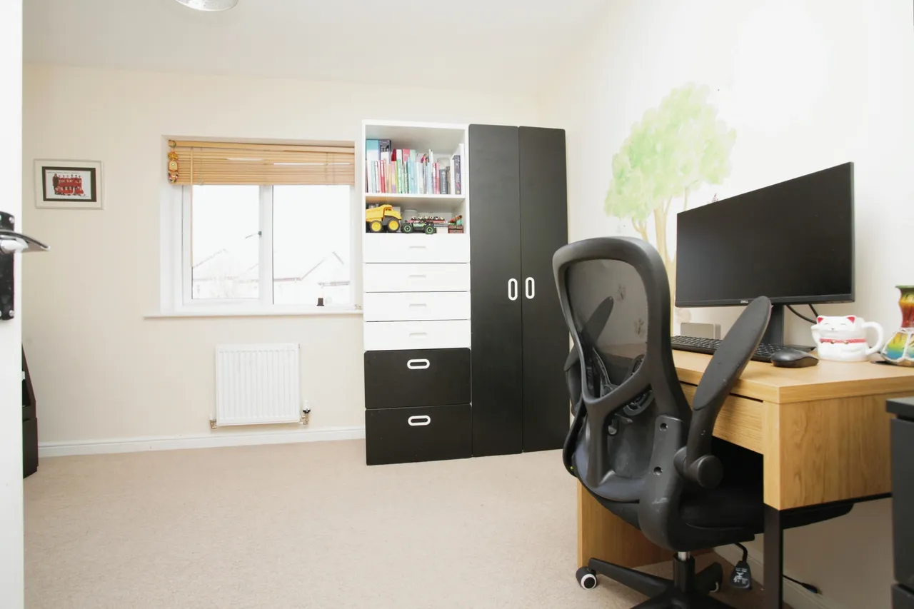 Burgundy Gardens, Leamington Spa, photo 8
