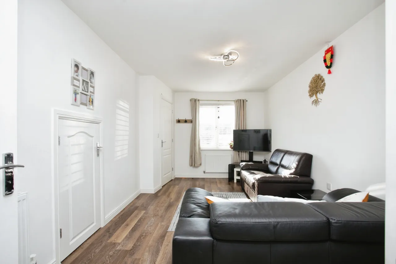 Burgundy Gardens, Leamington Spa, photo 6