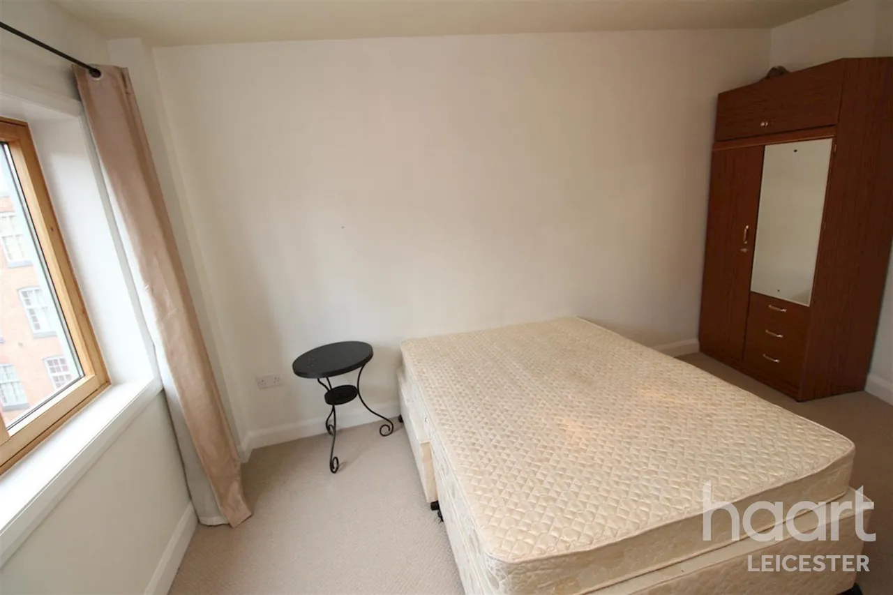 The Annexe opposite Highcross Centre, LE1, photo 10